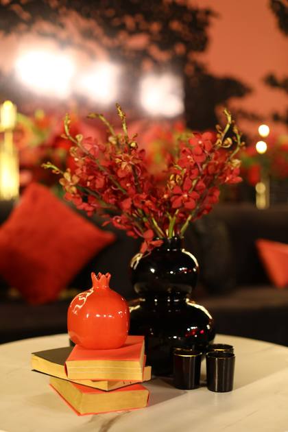 Lounge and Floral detail — Reception decor — ITC Grand Goa